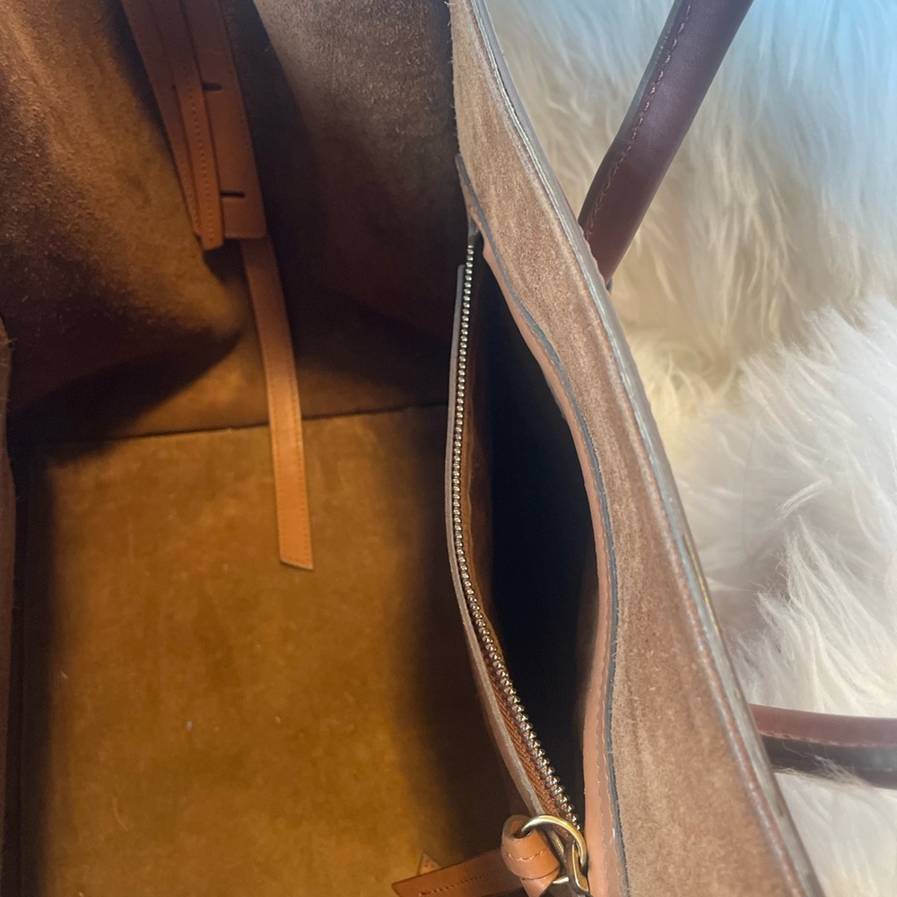Celine Luggage Phantom Leather Handbag - Picture 13 of 16